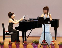 フルートの方との演奏です